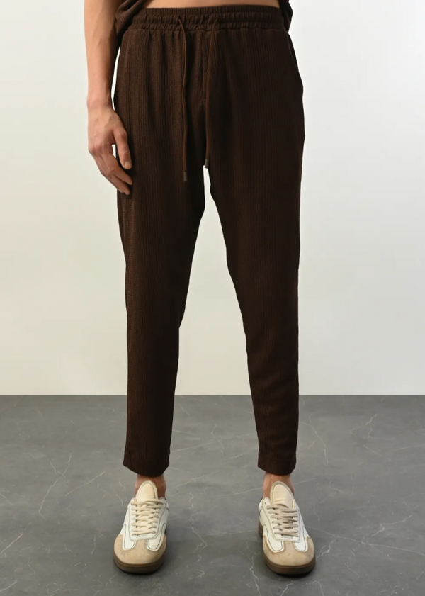Pantalon fluide texturé homme – coupe confortable et look relax 1309 – Chocolat