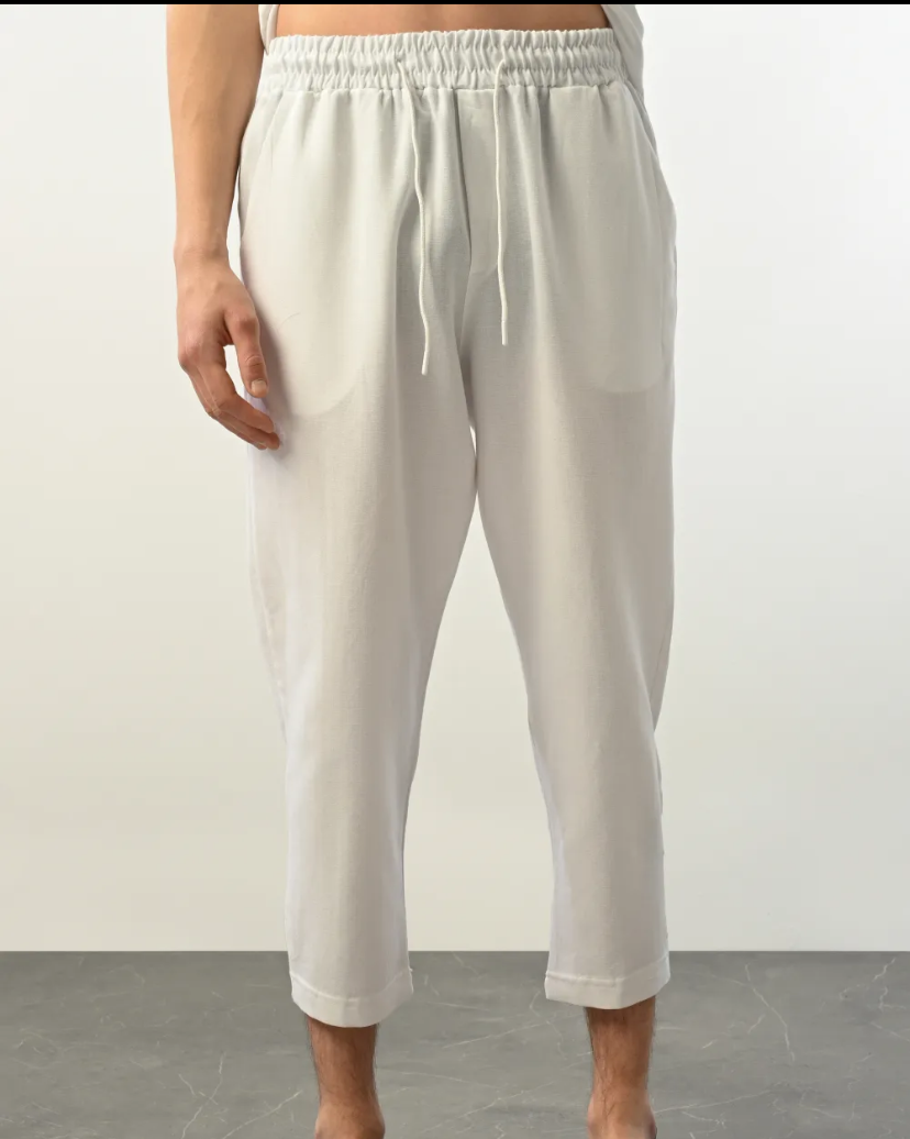 Pantalon fluide cropped blanc cassé pour homme 